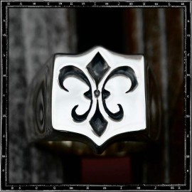 Shield Fleur de Lys ring Shield Fleur de Lys ring