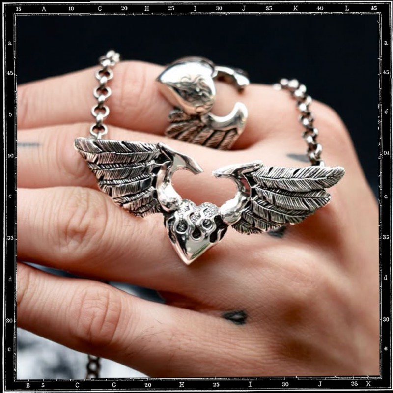 Large 3D heart & wings pendant