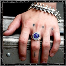 Plain Eye Ring (vertical)