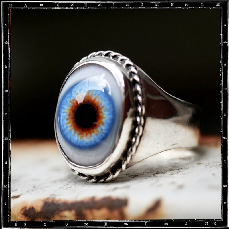 Plain Eye Ring (vertical)