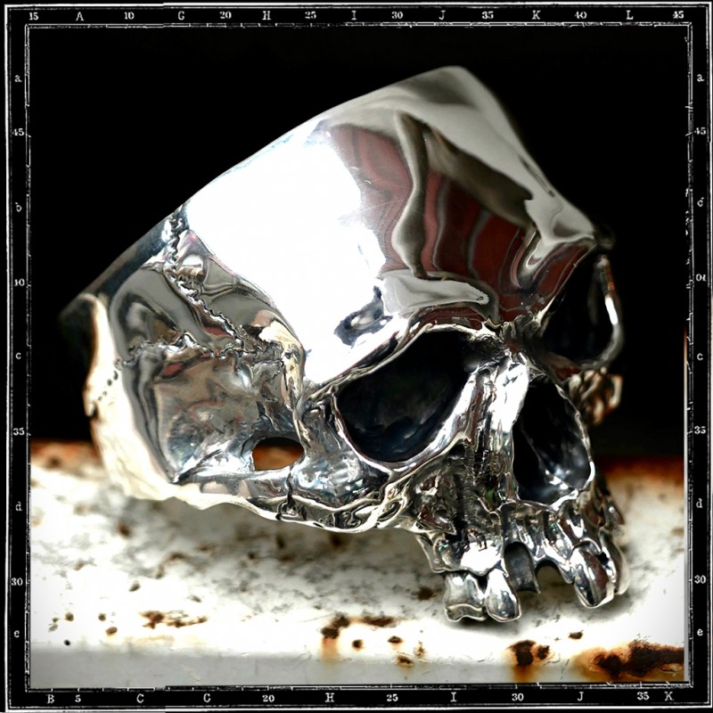 XL SKULL BRACELET
