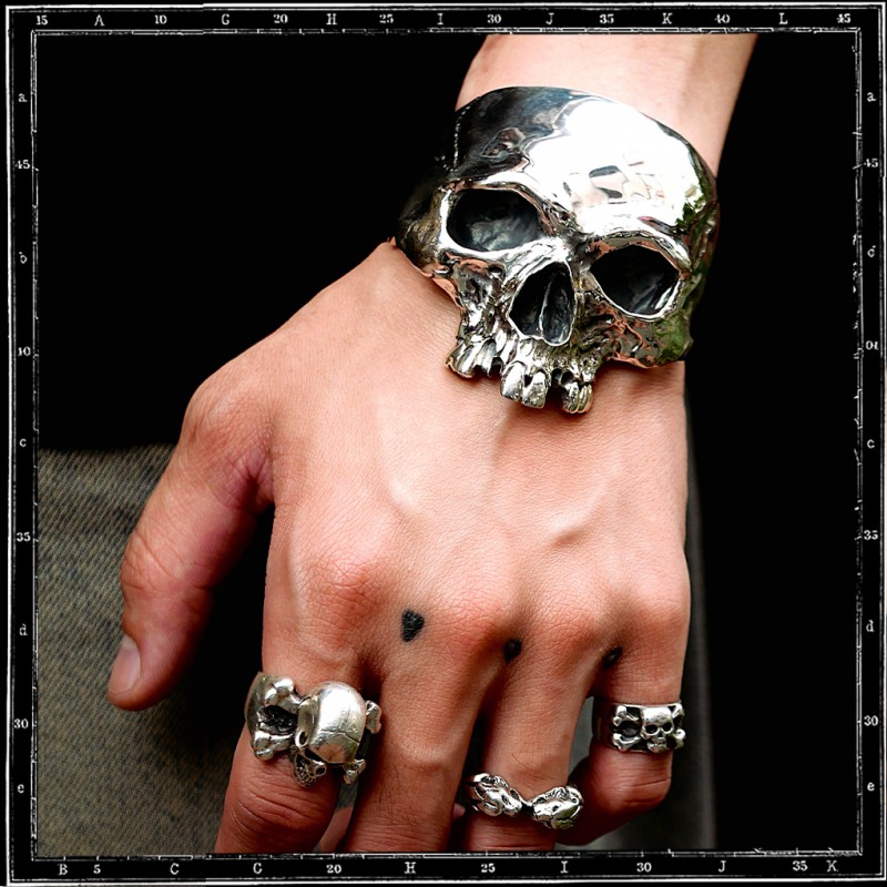 XL SKULL BRACELET