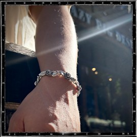 Large Roses bracelet