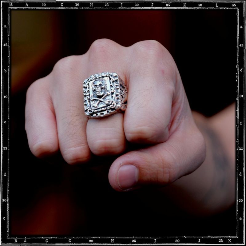 Calavera Mexican Skull Ring