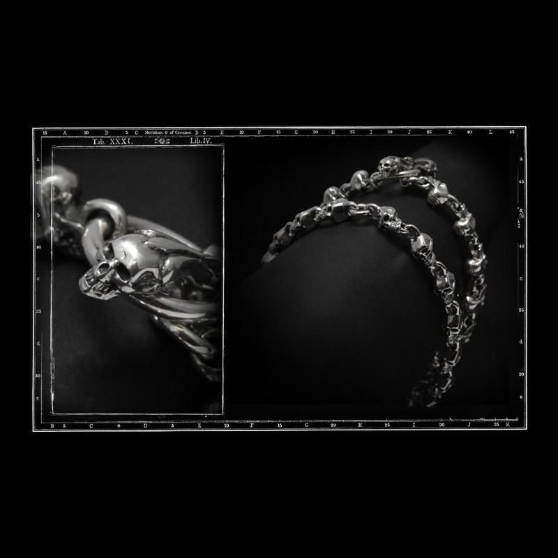Rosary skull necklace with Skulls  T-Bar